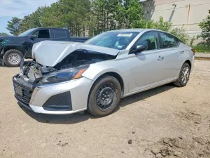Nissan Altima 2.5L 4 2024