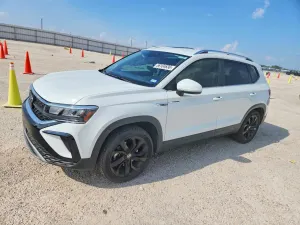 Volkswagen Taos 1.5L 4 2022
