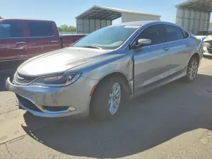 Chrysler 200 2.4L 4 2017