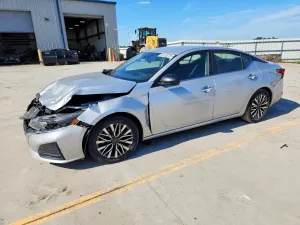 Nissan Altima 2.5L 4 2024
