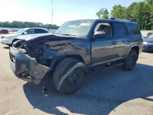 Toyota 4Runner 4.0L 6 2022
