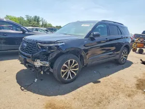 Ford Explorer 2.3L 4 2023
