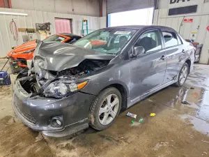 Toyota Corolla 1.8L 4 2013