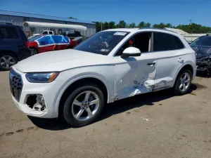 Audi Q5 2.0L 4 2023
