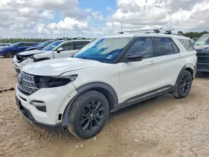 Ford Explorer 2.3L 4 2021