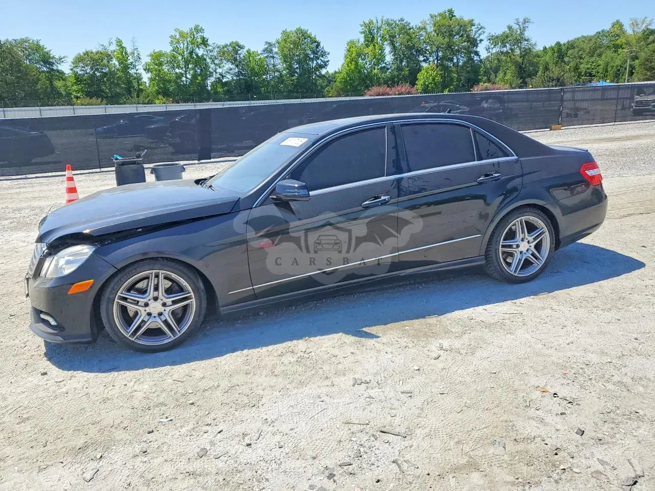 Mercedes-Benz E 5.5L 8 2011