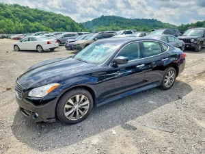 Infiniti M37 3.7L 6 2013