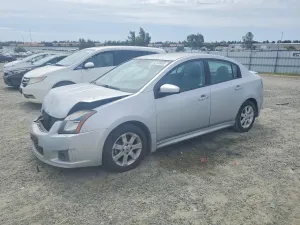 Nissan Sentra 2.0L 4 2011