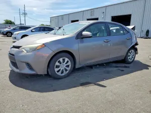 Toyota Corolla 1.8L 4 2015