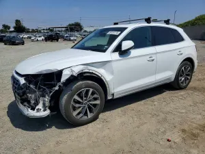Audi Q5 2.0L 4 2021