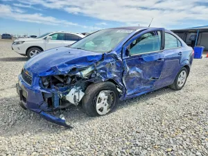 Chevrolet Aveo (Sonic) 1.8L 4 2013