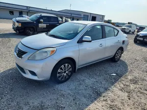Nissan Versa 1.6L 4 2012