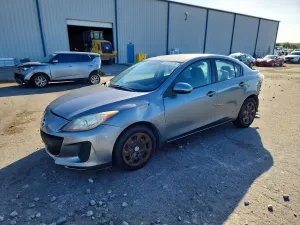 Mazda 3 2.0L 4 2013