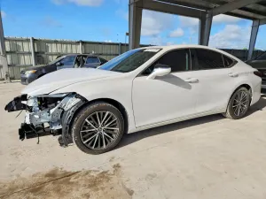 Lexus ES 3.5L 6 2025