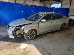 Nissan Altima 2.5L 4 2017