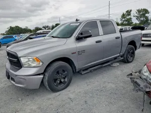 RAM 1500 5.7L 8 2021