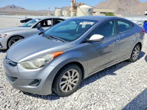 Hyundai Elantra 1.8L 4 2013