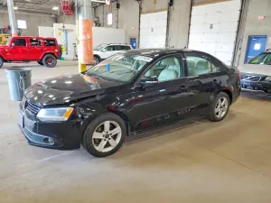 Volkswagen Jetta 2.0L 4 2011