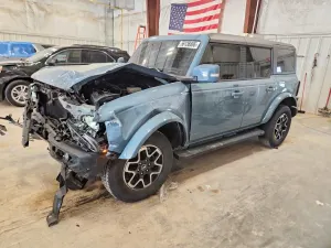 Ford Bronco 2.3L 4 2023