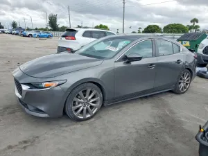Mazda 3 2.5L 4 2021