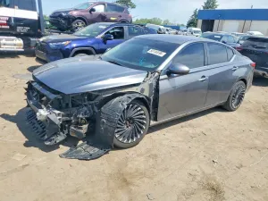 Nissan Altima 2.5L 4 2019