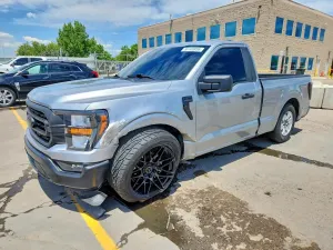 Ford F-150 5.0L 8 2023