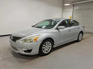 Nissan Altima 2.5L 4 2015