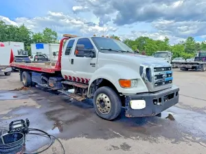 Ford F650 6.7L 6 2011