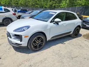 Porsche Macan 2.0L 4 2020