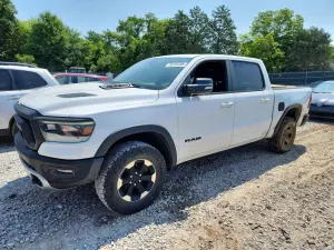 RAM 1500 5.7L 8 2021