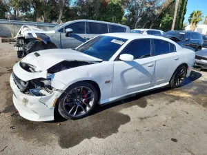 Dodge Charger 6.4L 8 2020