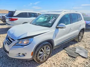 Volkswagen Tiguan 2.0L 4 2011