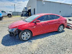 Hyundai Elantra 2.0L 4 2020