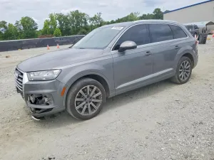 Audi Q7 2.0L 4 2018