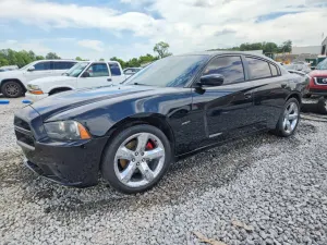 Dodge Charger 5.7L 8 2014