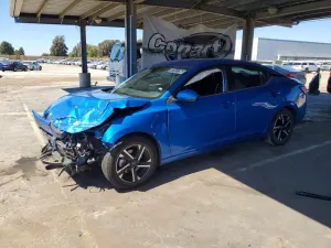 Nissan Sentra 2.0L 4 2025