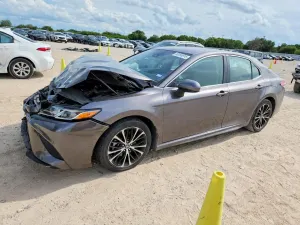 Toyota Camry 2.5L 4 2020
