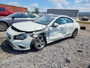 Mercedes-Benz CLA 2.0L 4 2014