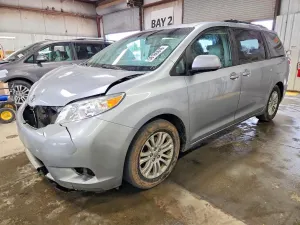 Toyota Sienna 3.5L 6 2011