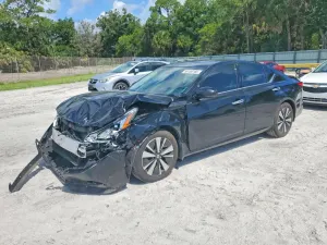 Nissan Altima 2.5L 4 2019