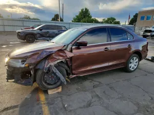 Volkswagen Jetta 1.4L 4 2017