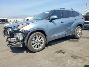 Toyota Highlander 3.5L 6 2022