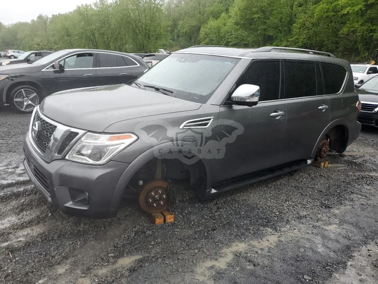 Nissan Armada SV 5.6L 8 2017