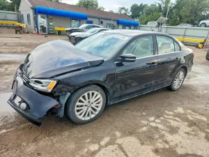 Volkswagen Jetta 2.0L 4 2013