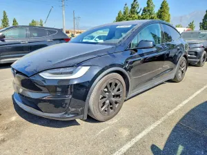 Tesla Model X 2022