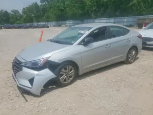 Hyundai Elantra 2.0L 4 2019