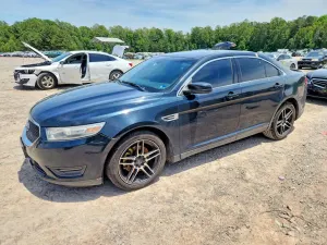 Ford Taurus 3.5L 6 2014