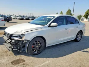 Volkswagen Jetta 1.8L 4 2014