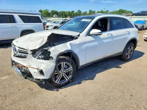 Mercedes-Benz GLC 2.0L 4 2022