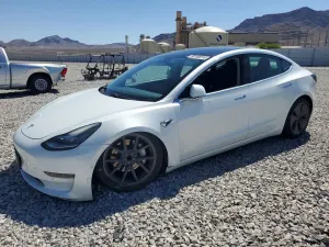 Tesla Model 3 2020